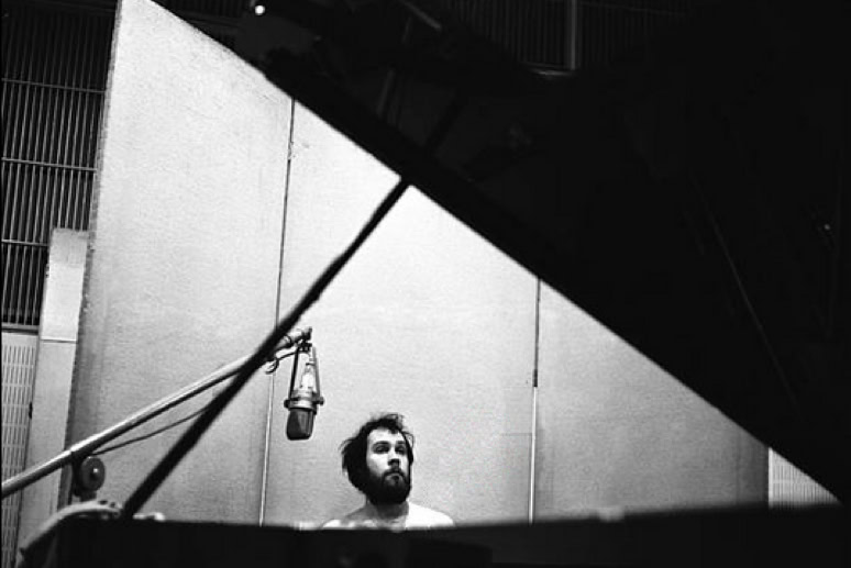 Ron Geesin on studio, 1969